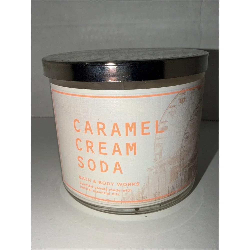 Bath & Body Works Caramel Cream Soda 3-Wick Scented Candle 14.5 oz Vanilla New